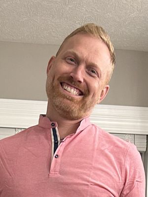 Ben, 44