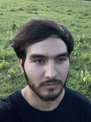 Miguel, 24