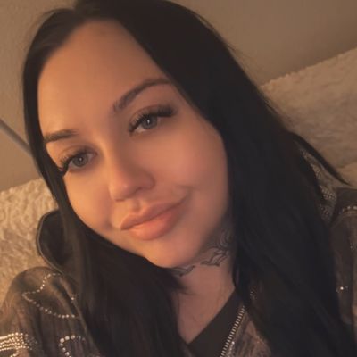 Kelsey, 33
