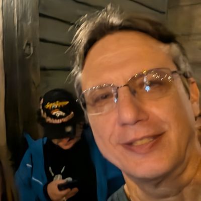 Kevin, 58