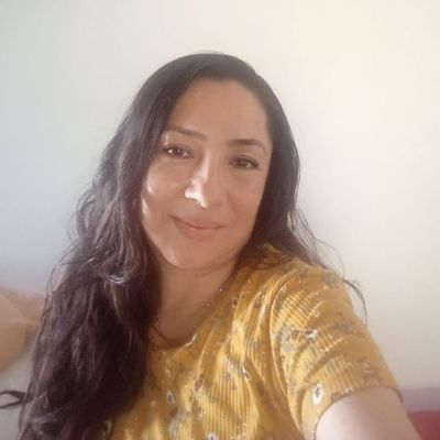 Violeta, 26