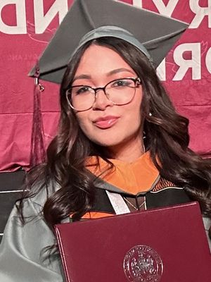 Carmen, 26