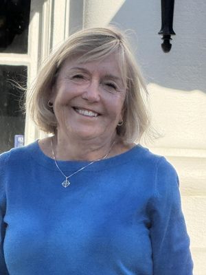 Nancy, 77