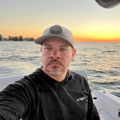 Rafael, 46