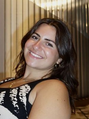 Maria, 20