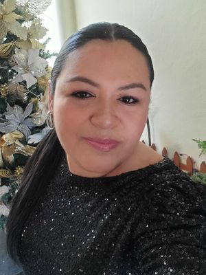 Fatima, 41