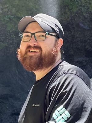 Carlos, 30