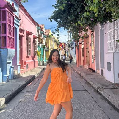 Mayara, 37