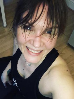 Molly, 52