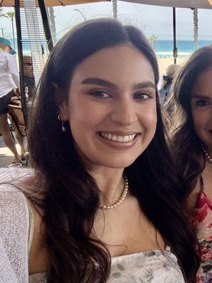 Jess, 24