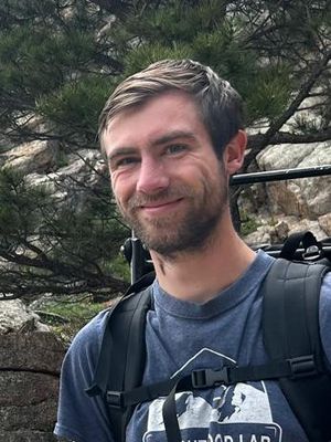 John, 25