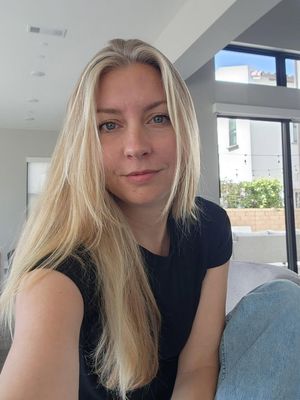 Sarah, 36