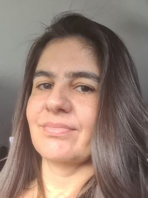 Ana, 48