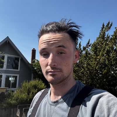 Topher, 27