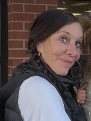 Jewel, 61