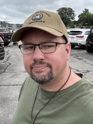 Kevin, 41