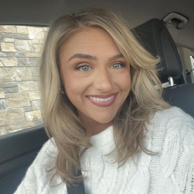 Audra, 28
