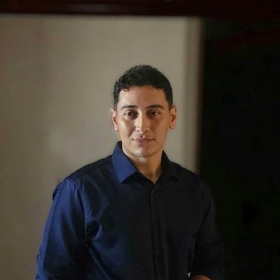 Arturo, 30
