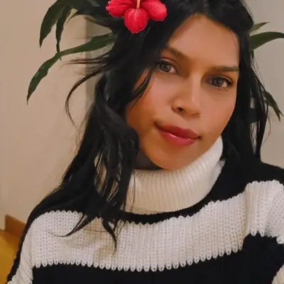 Samantha, 30