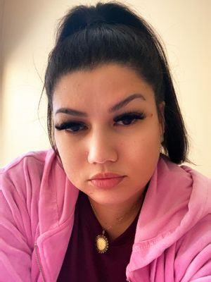 Tamsyn, 38
