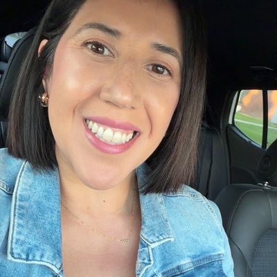 Cassie, 41