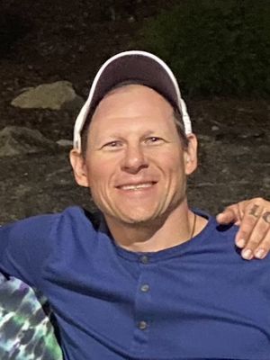 Scott, 50