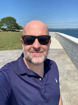 Ben, 51