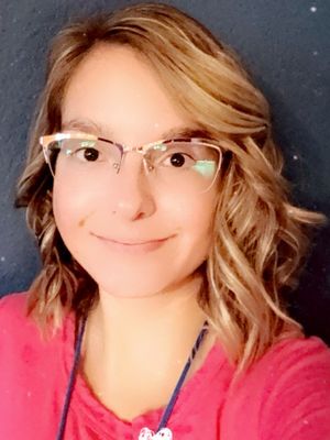 Kaia, 23