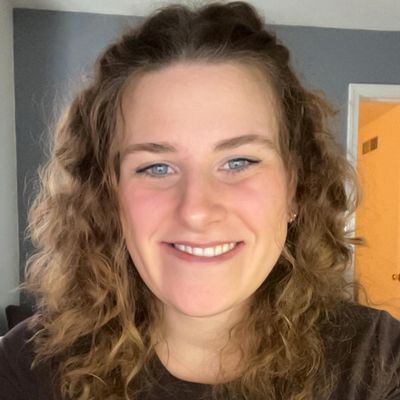 Caylee, 26