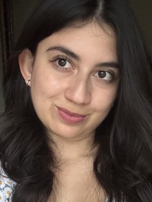 Ana Belen, 28