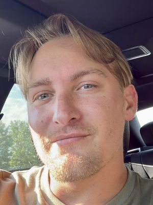 Colin, 33