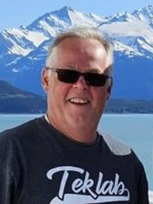 Tom, 61