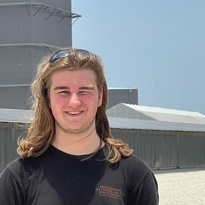 Benjamin, 23