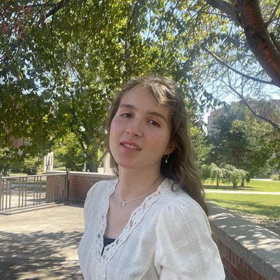 Catie, 20