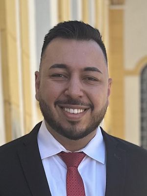 Rafael, 30