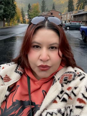 Estephanie, 30
