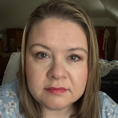 Angela, 45