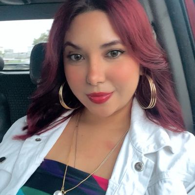 Lucy, 30