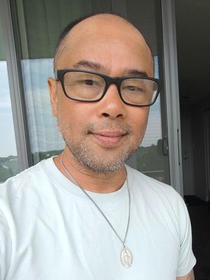 Rey, 54