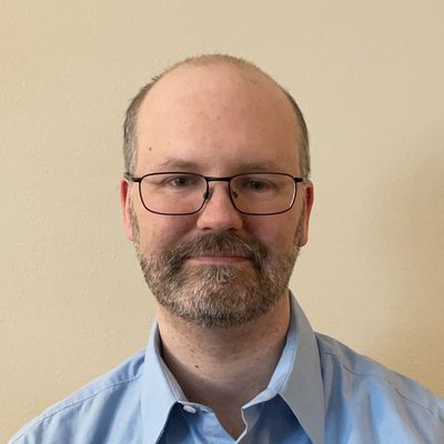 Thomas, 37