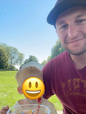 Dalton, 32