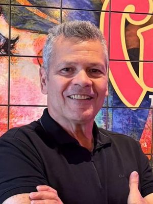 Alex, 64