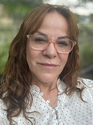 Ana, 58