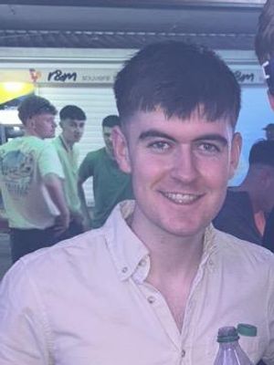 Ruairi, 20
