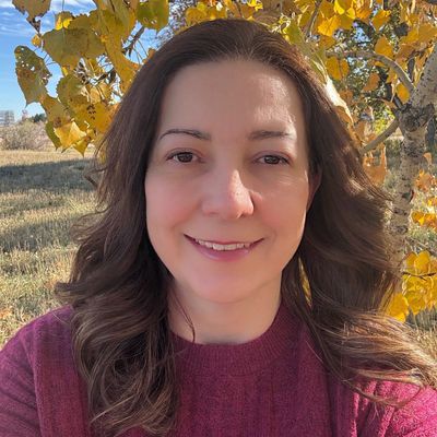 Ana, 52