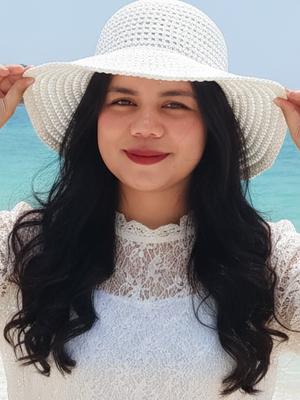 Riana, 38