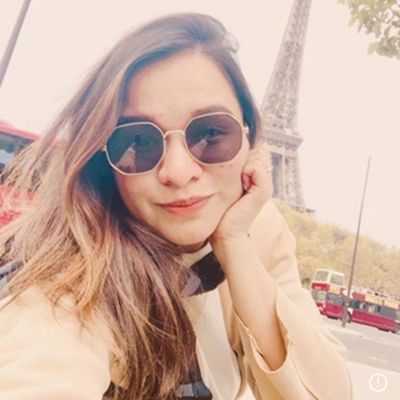 Eliana Marcela, 34