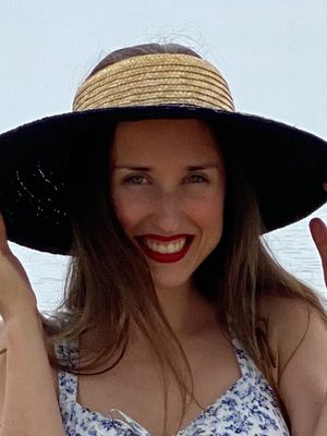 Jacalyn, 28