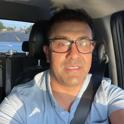 JJ, 41