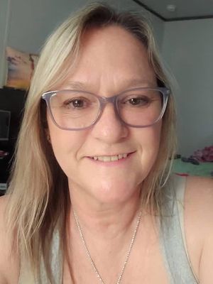 Monica, 40